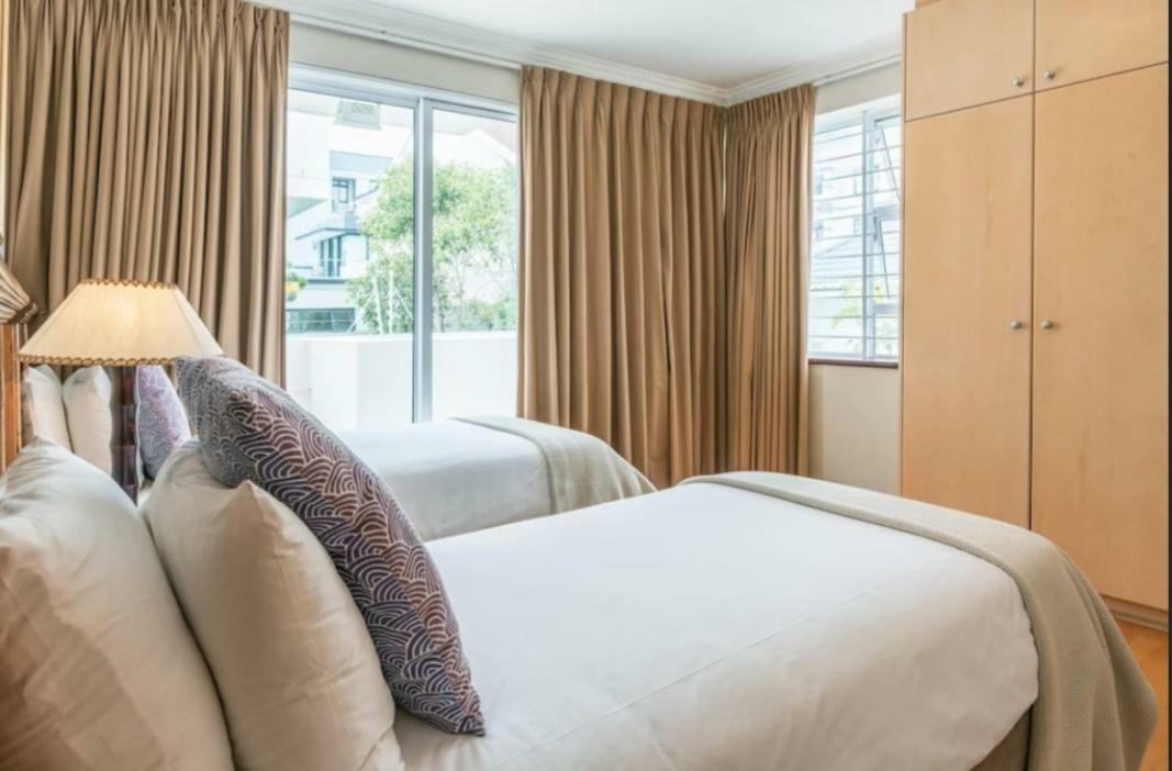 Bantry Beach Luxury Suites Le Cap Extérieur photo