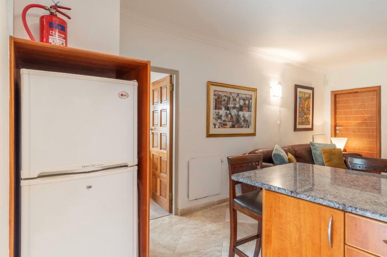 Bantry Beach Luxury Suites Le Cap Extérieur photo