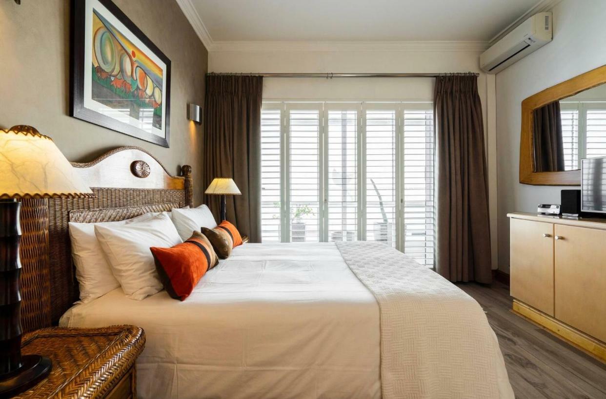 Bantry Beach Luxury Suites Le Cap Extérieur photo