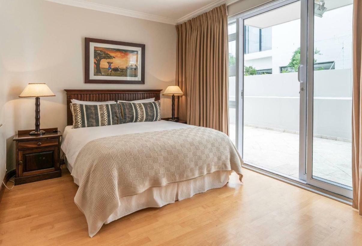 Bantry Beach Luxury Suites Le Cap Extérieur photo
